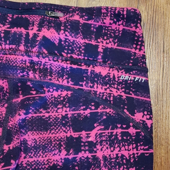 Nike running capri leggings navy blue and pink 🔥 - Picture 6 of 6